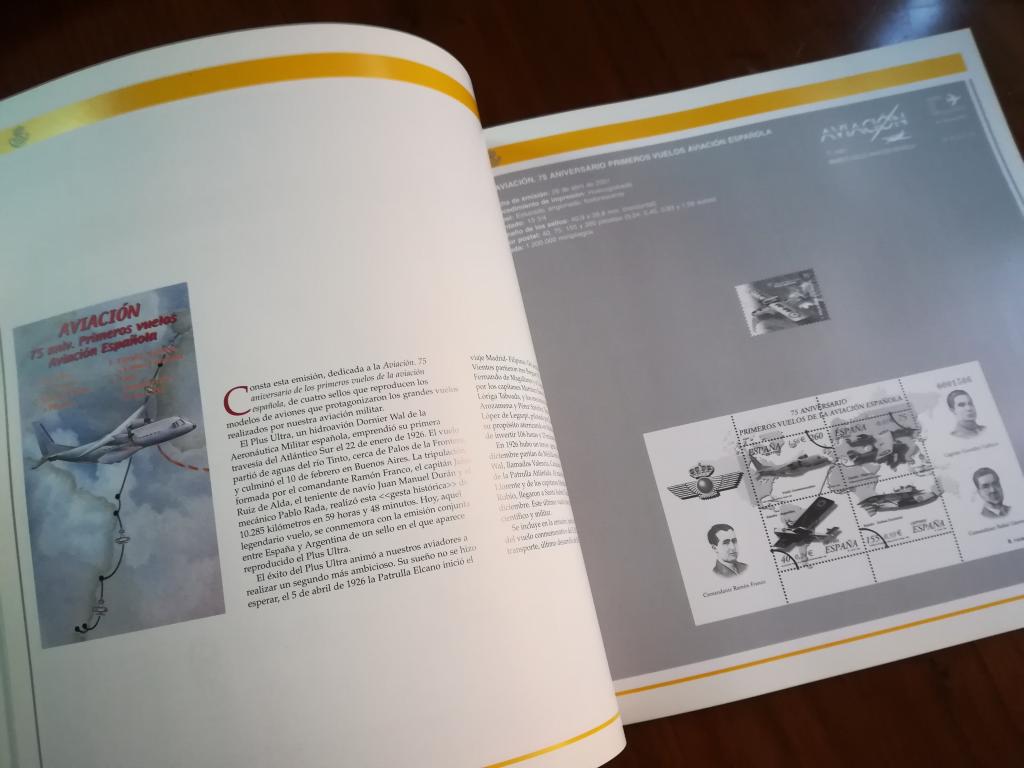 Libro de Sellos de Correos 2001